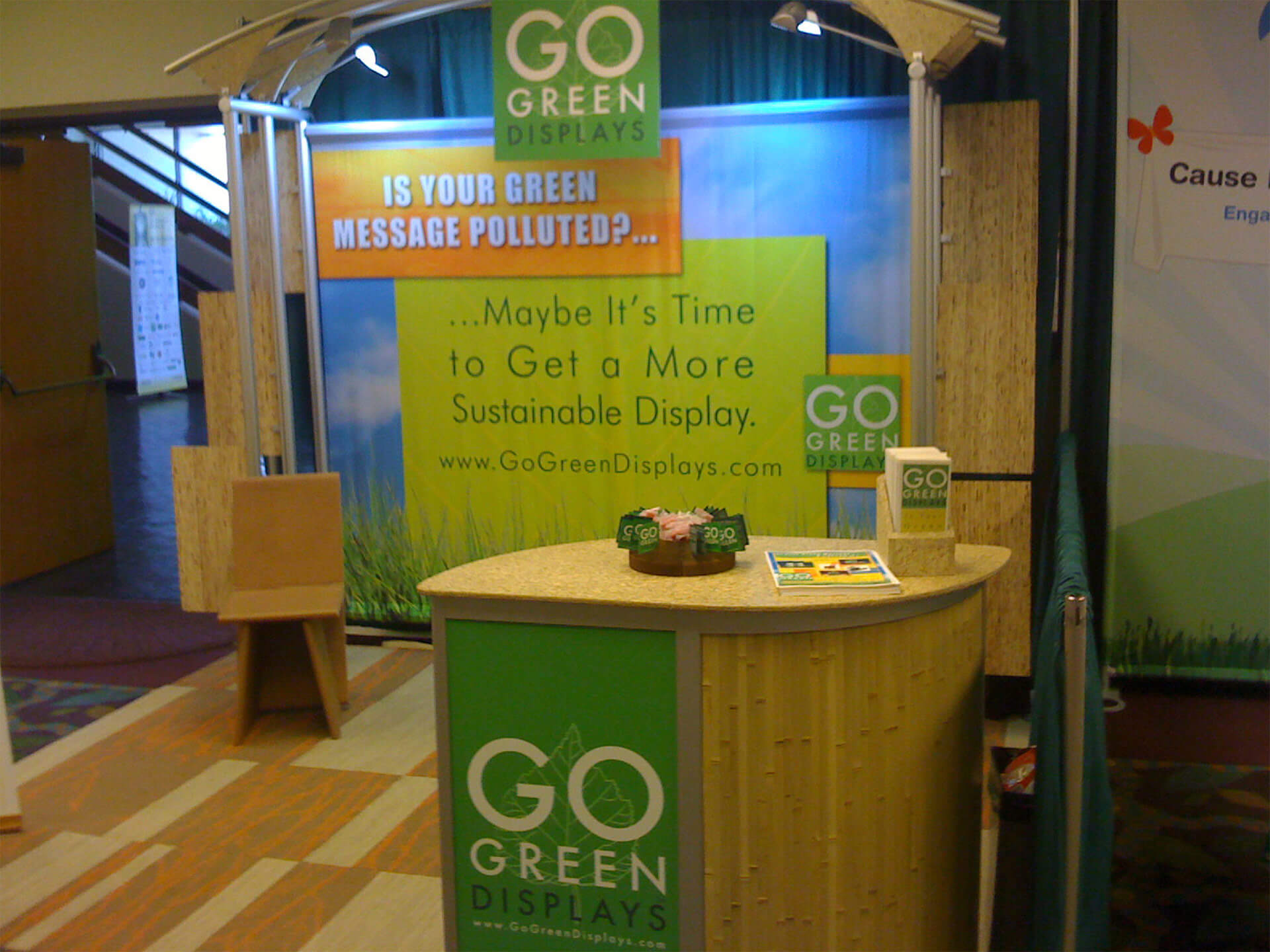 displays-go green-2